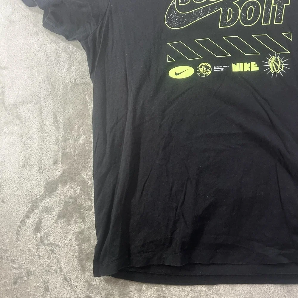 Nike shirt mens